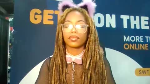  U M M E R online show from October 25, 5:20 pm