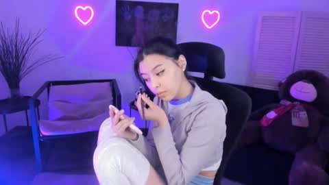 Si online show from February 11, 8:10 pm