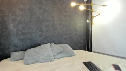 SKAILYN ANGELS online show from December 2, 11:40 pm