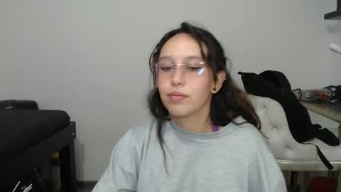 Alice online show from February 6, 2:00 am