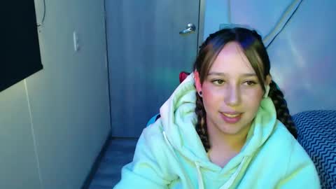 Alice online show from February 10, 9:18 pm