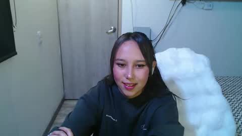 Alice online show from November 14, 12:10 am