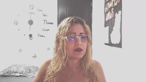 SKARLETH online show from January 17, 4:20 am