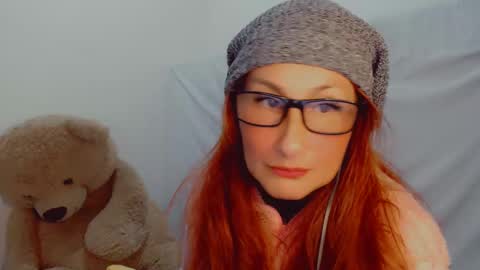 Arlett online show from February 22, 1:33 am