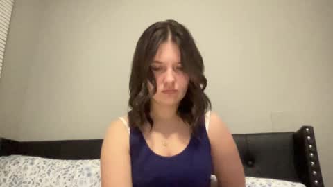 skiimaskabby online show from February 22, 5:23 am