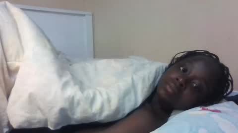 Munah online show from November 29, 9:41 pm