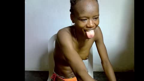 Linda independent model online show from January 15, 7:31 pm