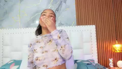 SAMANTHA  online show from July 4, 2:51 am