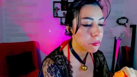  Mile     online show from November 20, 5:30 am