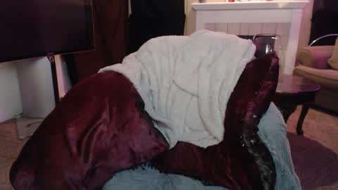 SKYLE   online show from October 2, 4:39 am