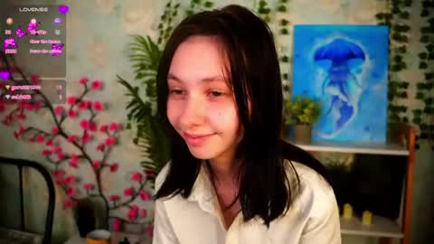 Melissa online show from May 17, 4:28 pm