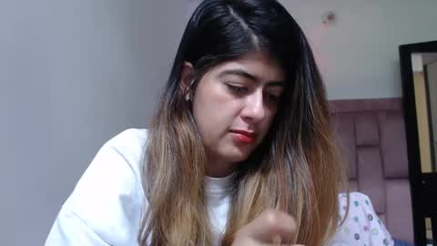 Skyler online show from March 12, 5:28 pm