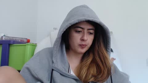 Skyler online show from February 25, 7:16 pm