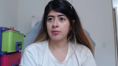 Skyler online show from February 17, 5:12 pm