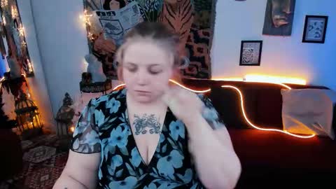 Slada Deew online show from September 9, 5:18 am