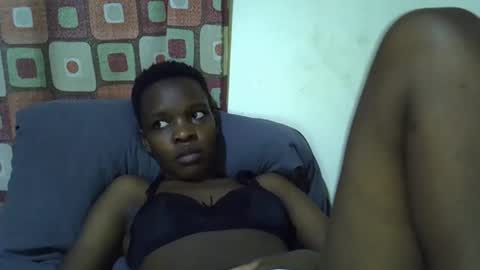 slender_queen online show from March 25, 6:55 pm