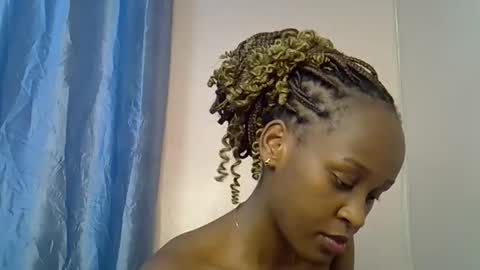 Alicia online show from November 21, 8:55 pm