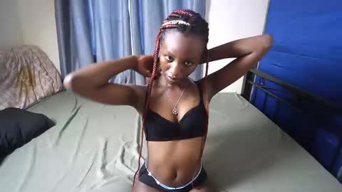 slutty_baddie online show from January 14, 7:02 am