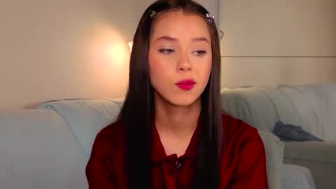 Lily online show from September 17, 2:04 pm