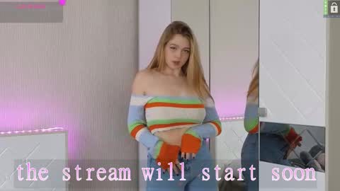 Emily online show from February 20, 11:21 pm