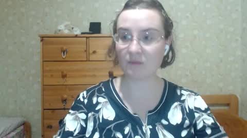 smart_rose online show from March 15, 10:34 pm