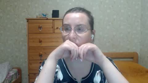 smart_rose online show from September 11, 11:27 pm