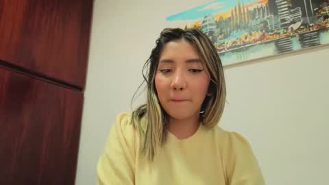 smile__1 online show from February 26, 3:00 pm