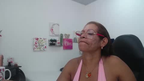 Smileth online show from October 18, 6:42 pm