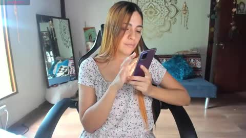 SmilingSalor online show from December 3, 8:39 pm