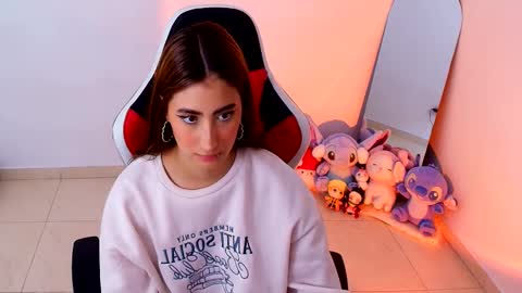 S A L O M M E online show from October 22, 10:15 pm