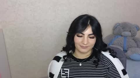 Olivia online show from October 3, 3:28 pm