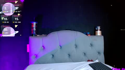 IG     OF red moonn online show from March 5, 6:42 am