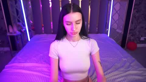 snow_whiteeex online show from February 27, 7:08 am