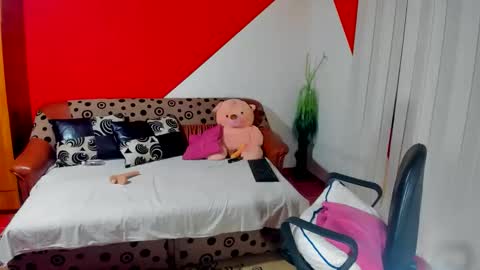 Soffy online show from October 17, 4:27 am