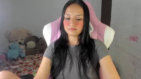 sofia online show from October 31, 5:09 am