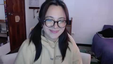 Sofi Lynch online show from January 31, 10:41 pm