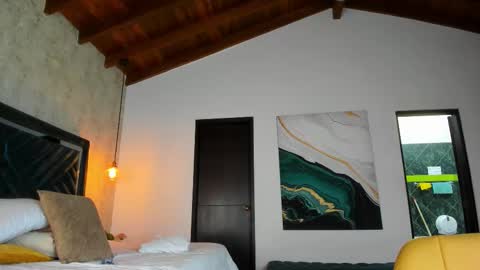 Sofi online show from December 18, 11:37 am