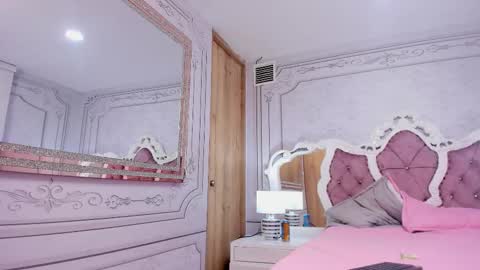       online show from December 20, 10:03 pm