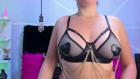 Sofi Noa online show from September 25, 11:53 am