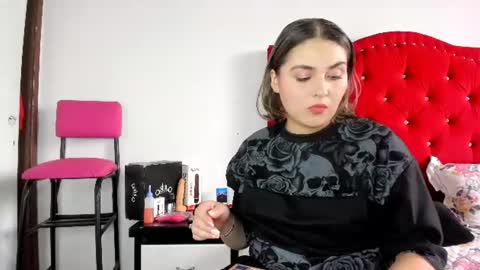 Sofia  bella online show from July 18, 6:43 pm