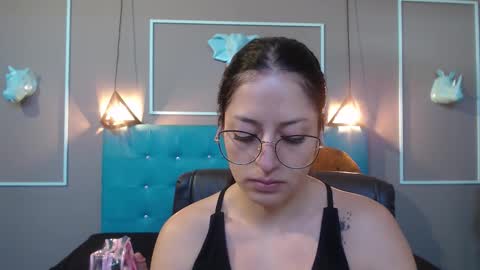 Sofa online show from November 7, 11:49 am