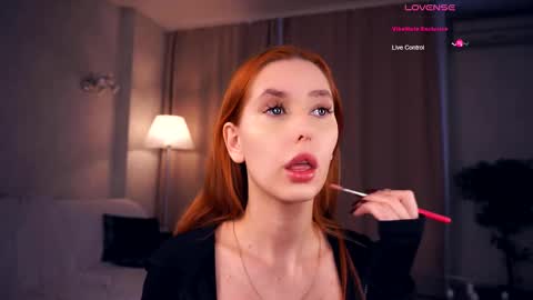 Hi My name is Sofia Welcome to my room Please thumbs up - its important online show from February 19, 5:16 am