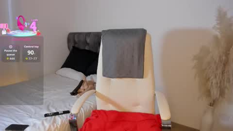 Sofia  online show from March 26, 7:59 pm