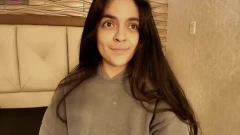 Sofi - next broadcast today 1030pm Colombia time online show from September 13, 10:29 pm