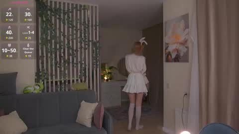 Sofia Help me overcome shynes with 100 thumbs up online show from October 16, 6:32 pm