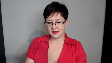 Sofie Velvet online show from December 3, 5:34 pm