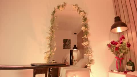 Sofie online show from September 11, 1:44 pm