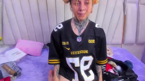 sofii_anal_ online show from November 8, 3:44 am