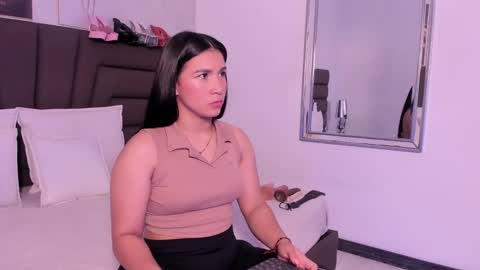      online show from September 29, 11:26 am