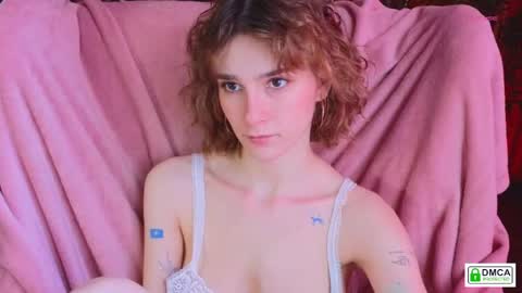 E online show from April 15, 8:48 am